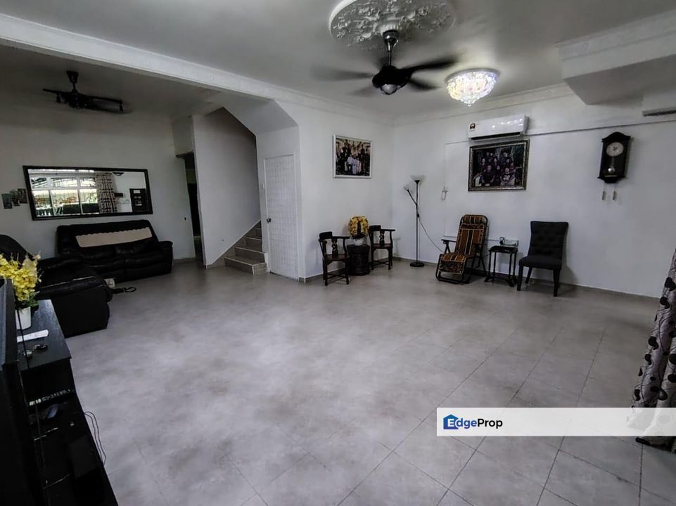 Jalan Bestari @ Taman Saujana Kluang Double Storey Terrace House , Johor, Kluang