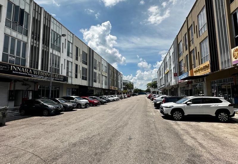 Oasis 2 @ Tropicana Danga Cove