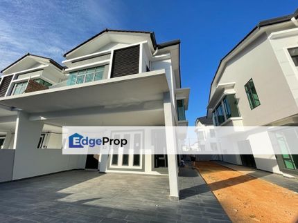 Taman Tasik Indah @ Kluang Double Storey Endlot Terrace House, Johor, Kluang
