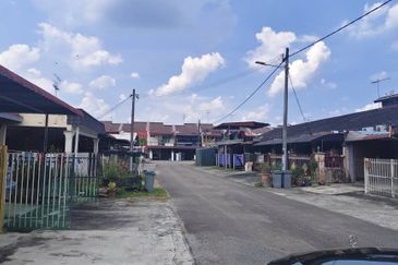 Taman Kluang Baru