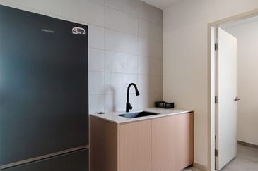 Summit @ Lagoon Residences