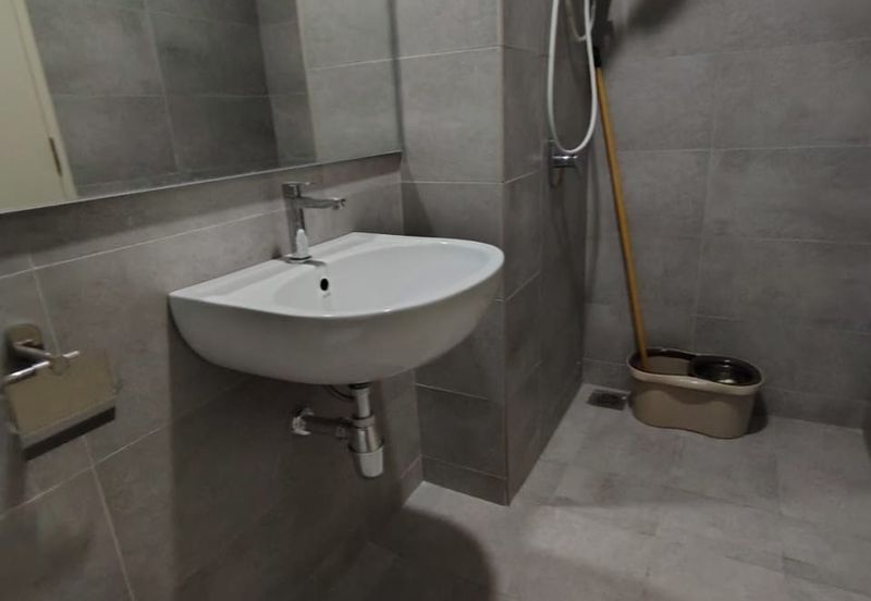 Summit @ Lagoon Residences