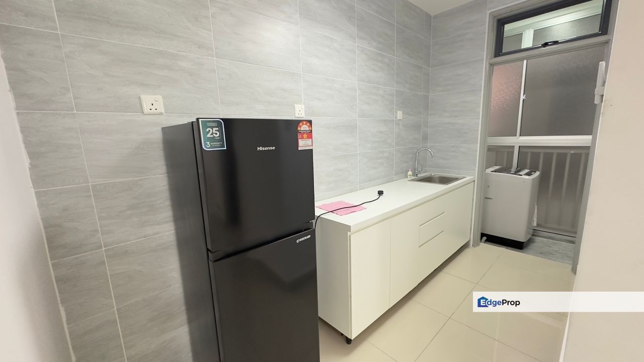 KSL residence 2 @ Kangkar Tebrau Mid Floor Pool View unit for Rent, Johor, Johor Bahru