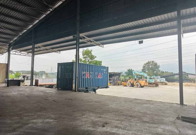 Kulai 5acres Detached Factory/Warehouse for Rent