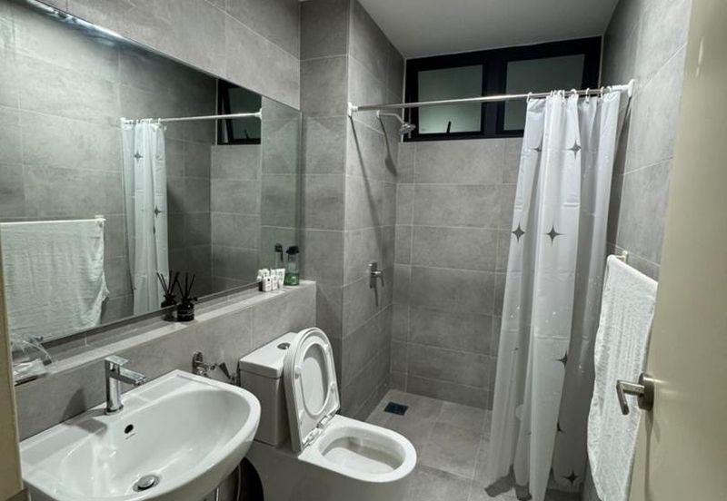 Summit @ Lagoon Residences