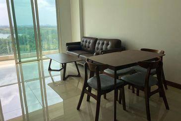 Puteri Cove Residences
