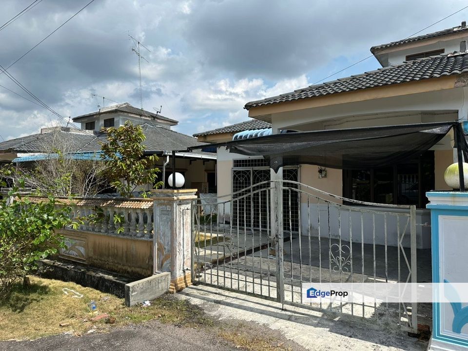 Taman Permata @ Kluang Single Storey Semi D House for Sale, Johor, Kluang