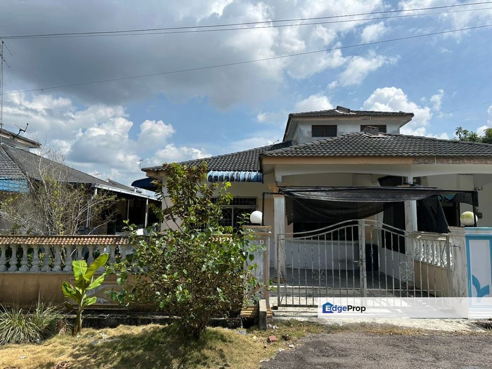 Taman Permata @ Kluang Single Storey Semi D House for Sale, Johor, Kluang