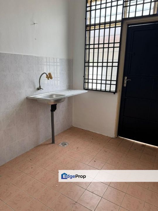 Taman Seri Impian Kluang Fasa 3 Single Storey Terrace House | 100% full loan, Johor, Kluang