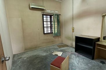 Taman Desa Kluang 2 Storey Low Cost House | 100% full loan