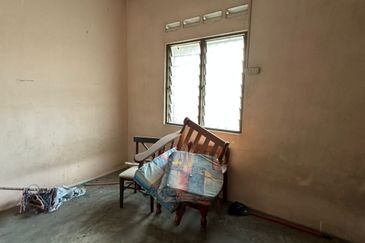 Taman Desa Kluang 2 Storey Low Cost House | 100% full loan