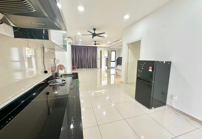 Sunway Citrine Lakehomes