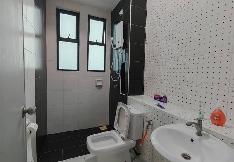 Taman Austin Heights