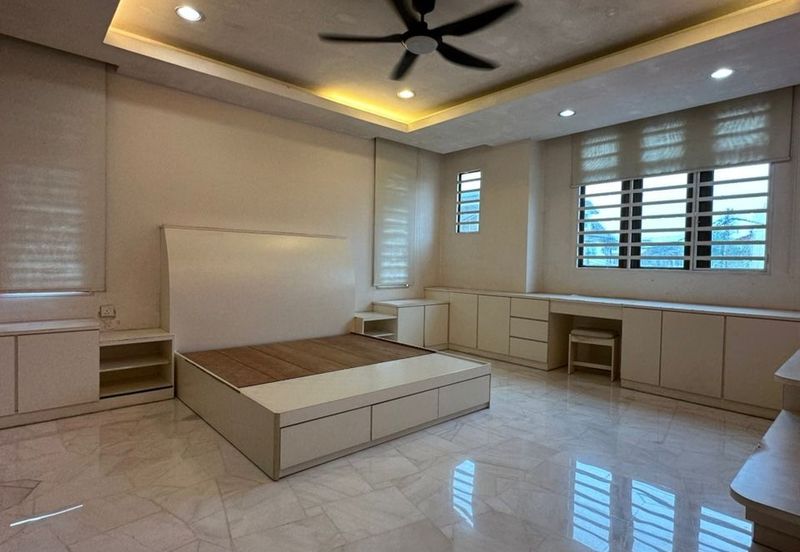 Taman Cahaya Pelangi