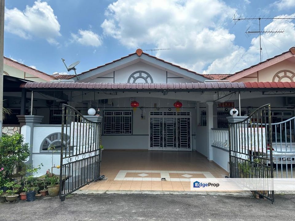 Taman Pelangi Kluang Single Storey Terrace House for Sale, Johor, Kluang