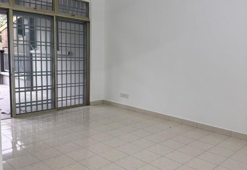 Jalan Pulai Indah, Taman Pulai Indah