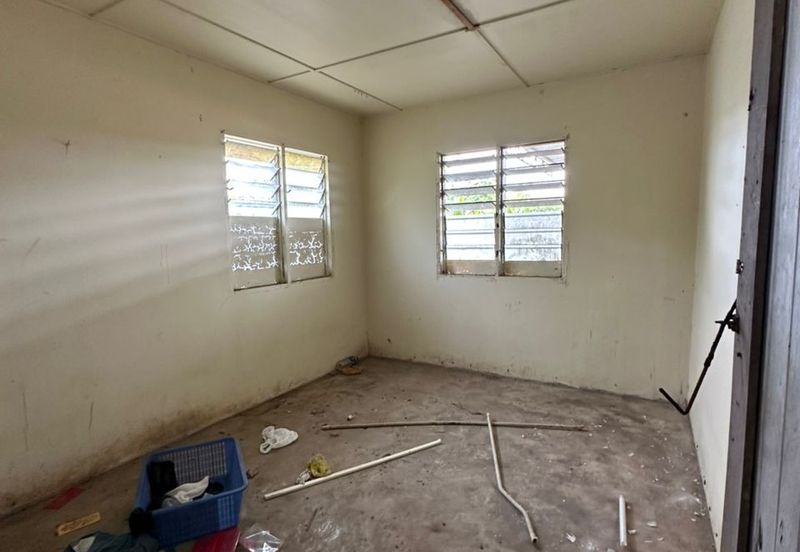 Sri Lalang @ Kluang Industrial Land For Rent