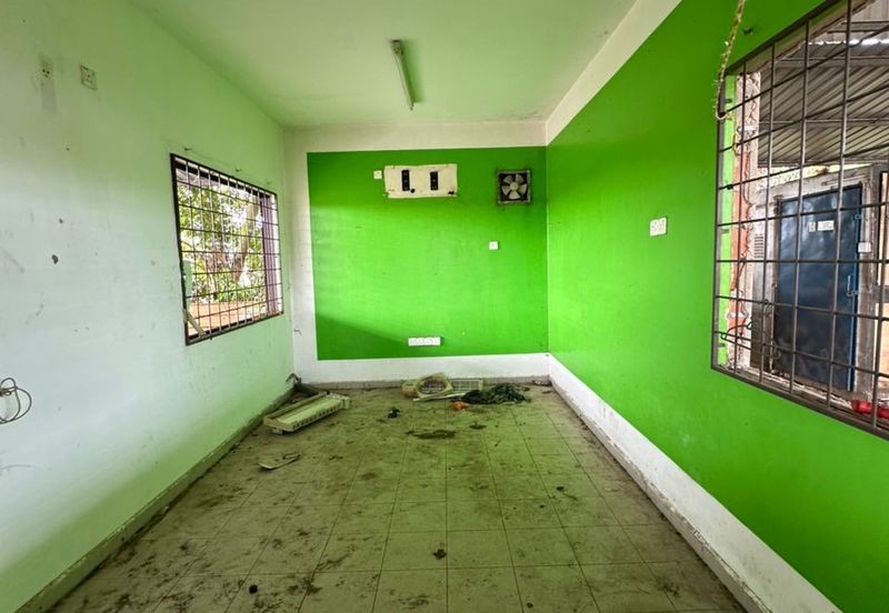 Sri Lalang @ Kluang Industrial Land For Rent