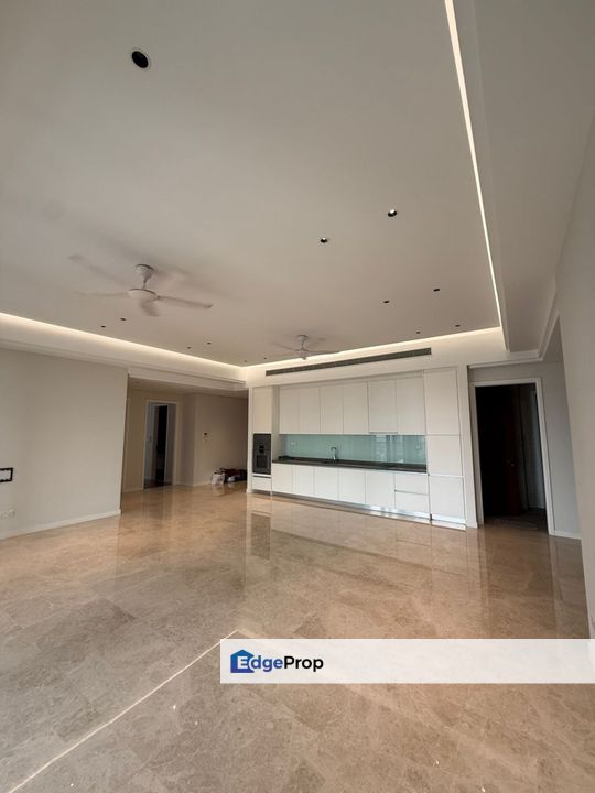 The Astaka @ 1 Bukit Senyum Tower A Mid Floor for Rent, Johor, Johor Bahru