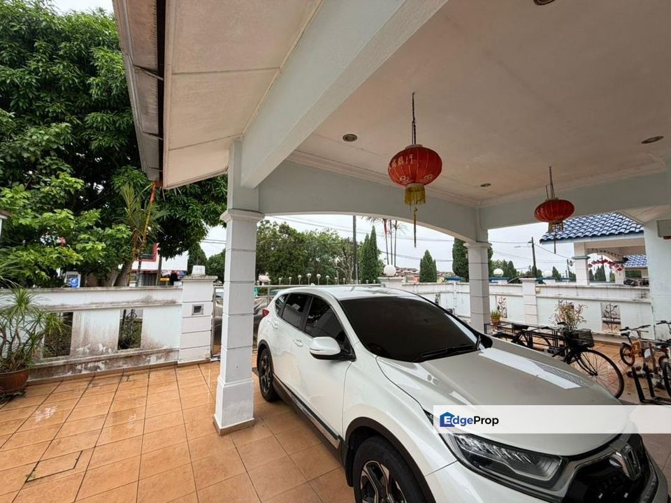 Taman Delima 2 @ Kluang Single Storey Semi D for Sale, Johor, Kluang