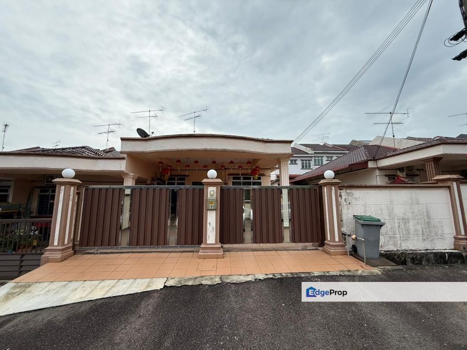Taman Sri Permai @ Kluang Single Storey Endlot Terrace House for Sale, Johor, Kluang