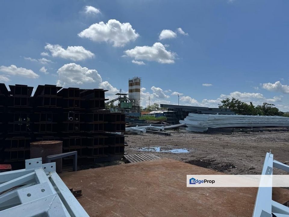 Kluang, Johor 1acre Industry Land for Sale, Johor, Kluang