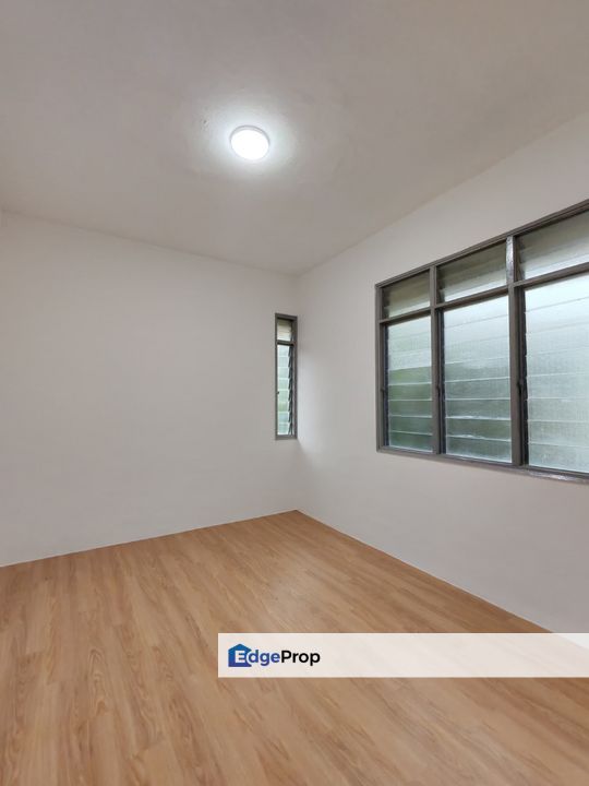 Taman Megah Ria Medium Cost Flat for Sale, Johor, Masai