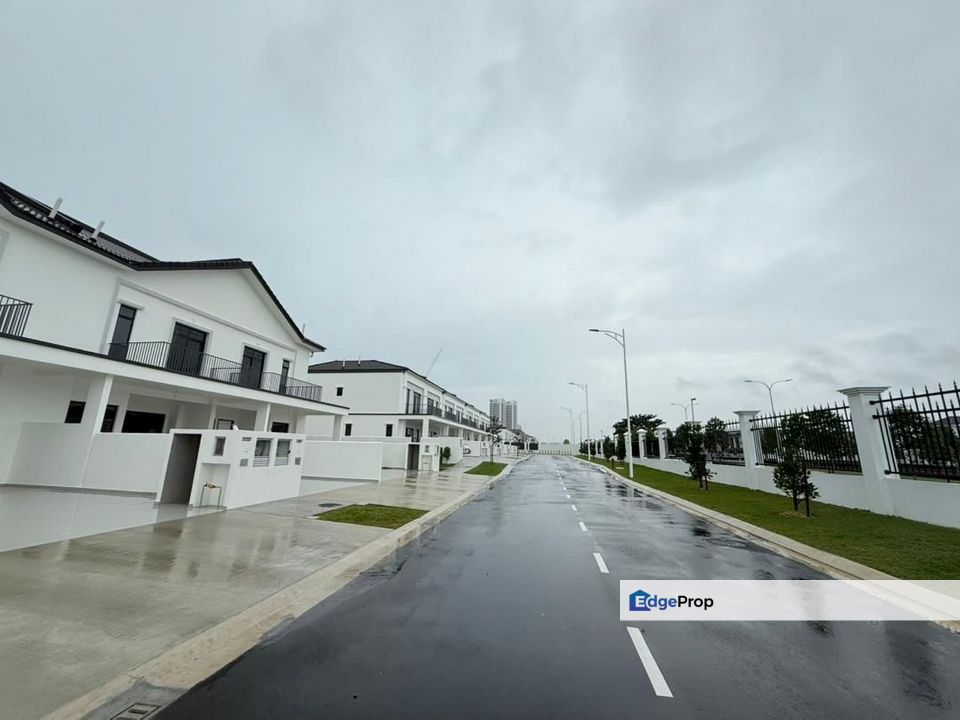 The Commune @ Eco Botanic 3 Double Storey Cluster House for Sale, Johor, Nusajaya