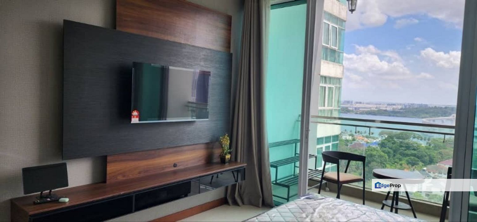 Paragon Suites near CIQ fully furnished for 3+1Bed 3Bath for Rent, Johor, Johor Bahru