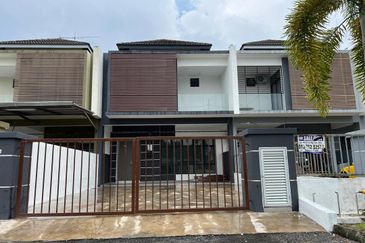 Taman Sri Lalang Indah