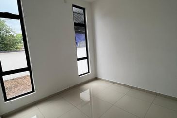 Taman Sri Lalang Indah