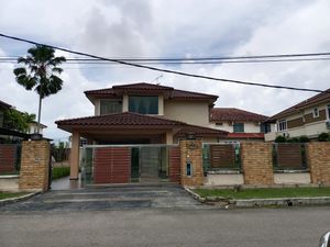 Jalan Saujana Gemilang Taman Saujana Kluang Double Storey Bungalow for ...