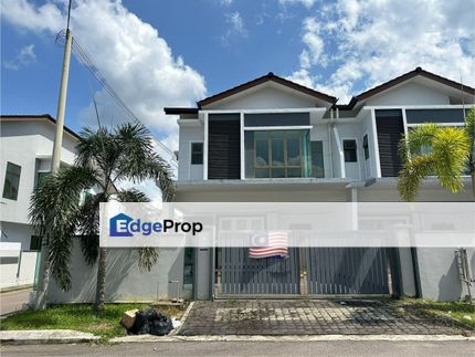 Taman Tasik Indah (Novus Garden) Double Storey Endlot Terrace House , Johor, Kluang