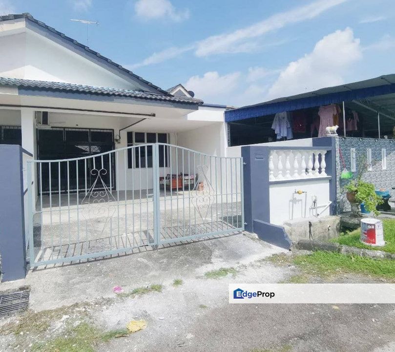 Taman Sri Kluang Big Size Single Storey Terrace House for Sale for Sale ...