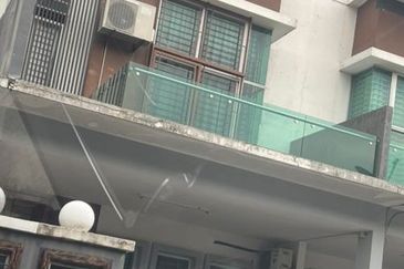 Austin Residence @Taman Mount Austin