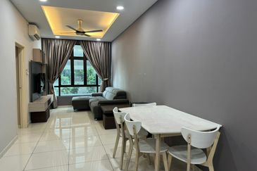 D'Summit Residences @ Kempas Utama