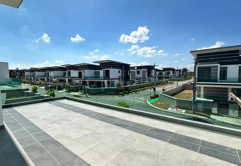 Taman Kluang Barat