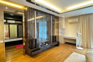 The Straits View Residences