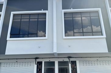 Bandar Primer Kluang Double Storey Shop Office for Sale