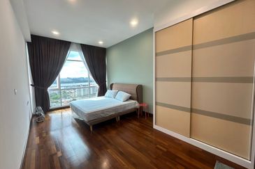 Paragon Suites @ CIQ