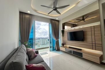 Paragon Suites @ CIQ