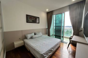 Paragon Suites @ CIQ