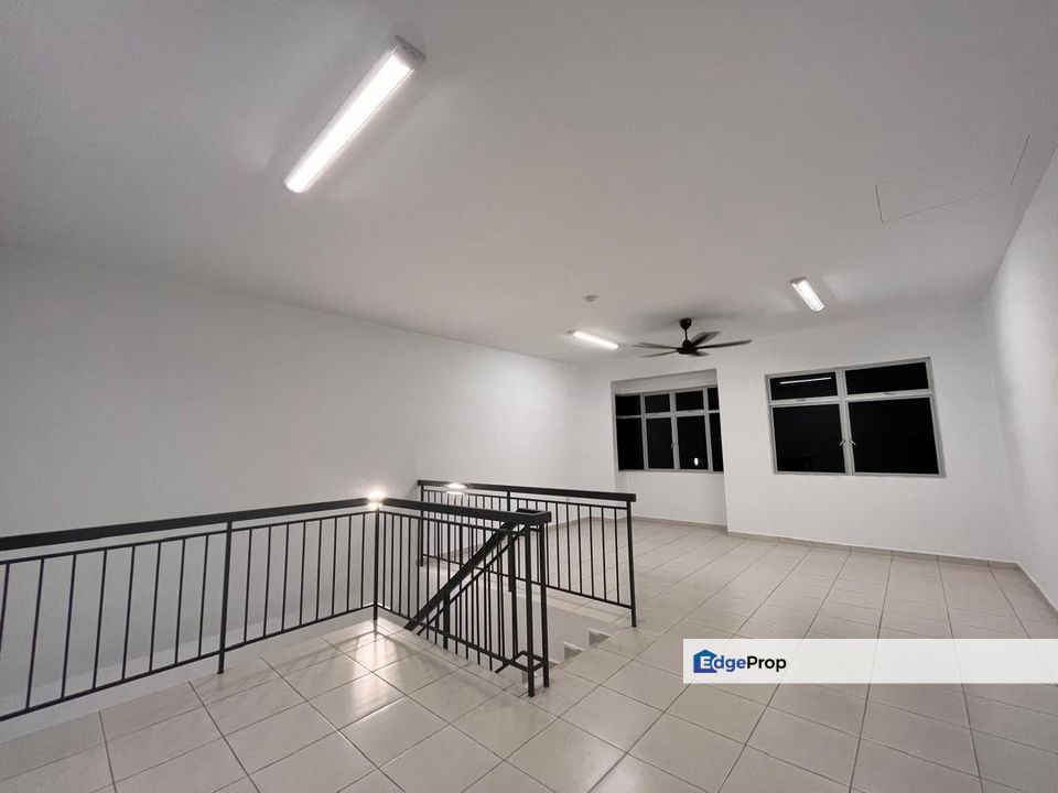 3 Storey Taman Scientex Kundang Jaya for Rental @RM1,800 By BESH ...