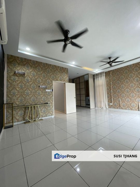 Three Storey Cluster House Nusa Sentral for sale , Johor, 