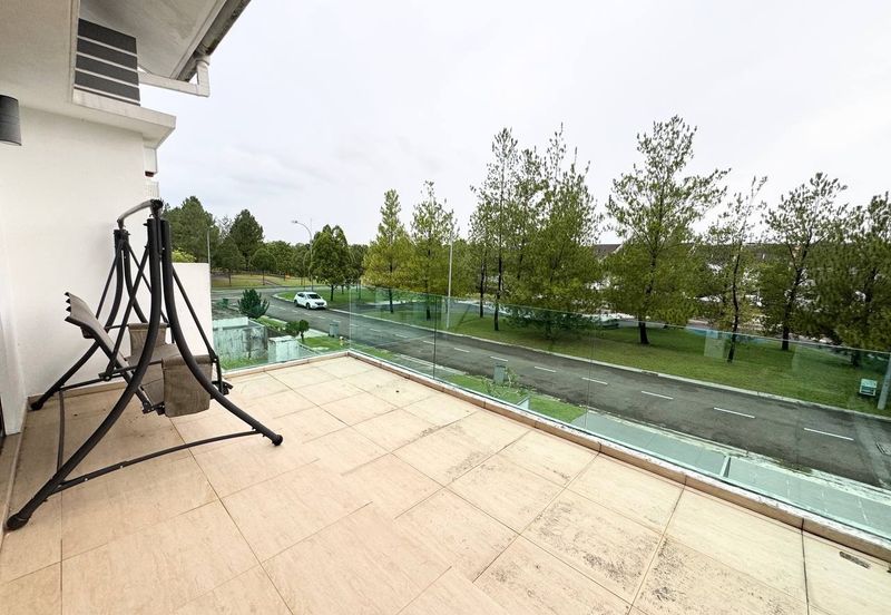 Horizon Hills The Green