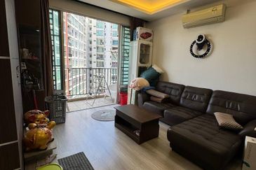 Dedaun Hijau (Greenfield Regency)