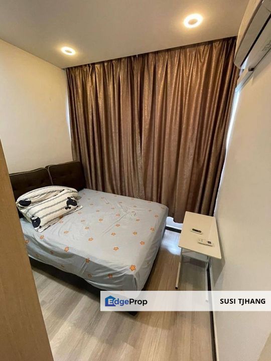 Aparment Greenfield Regency BLOK D Middle Floor for sale, Johor, Tampoi