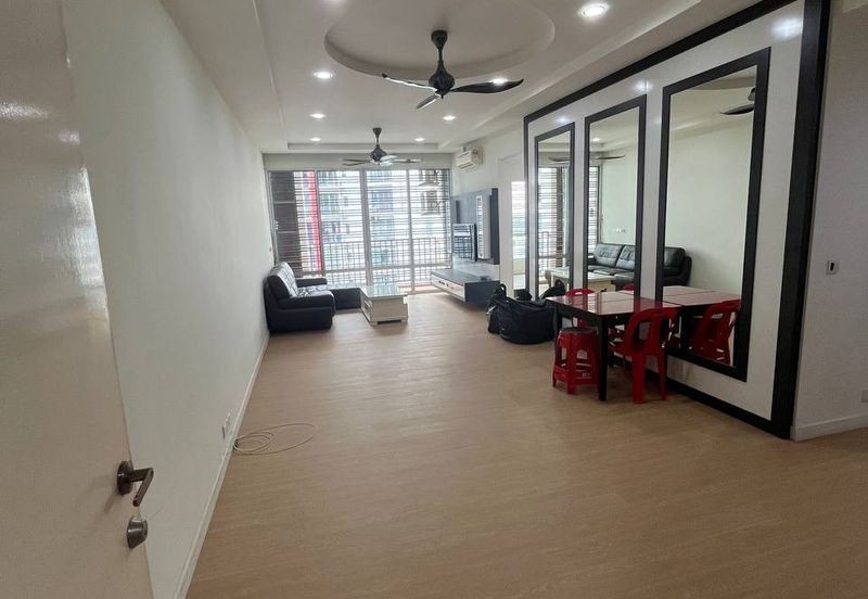 Dedaun Hijau (Greenfield Regency)