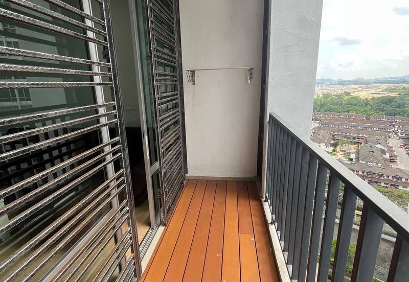 Dedaun Hijau (Greenfield Regency)