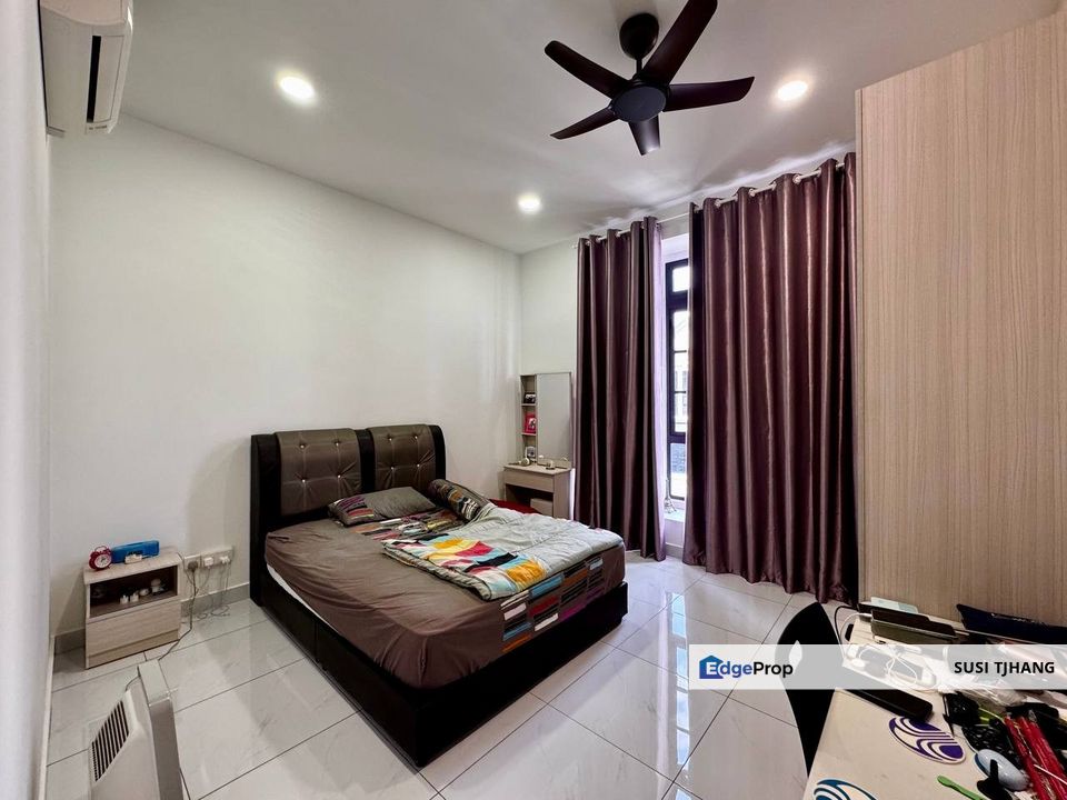 Taman Eko Botani 2.5 Storey Terrace House for sale, Johor, Nusajaya